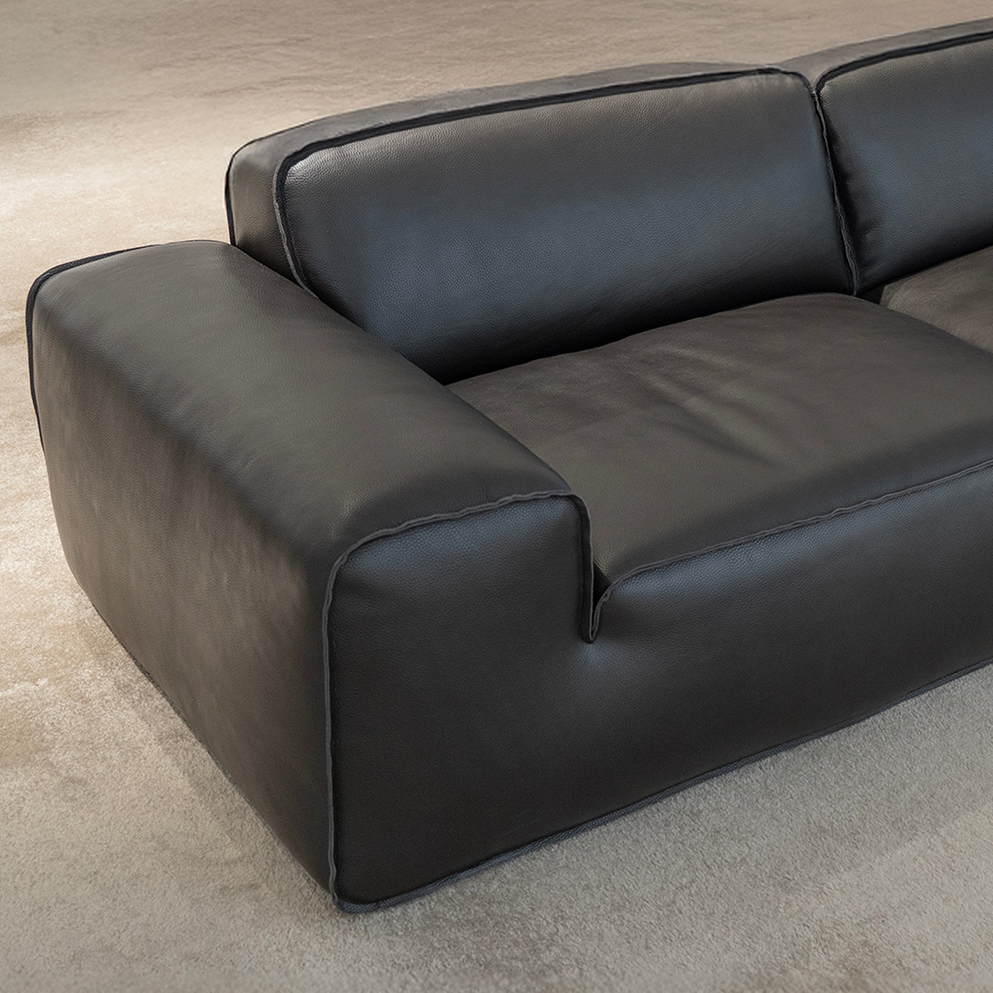 Horizon Leather Sectional