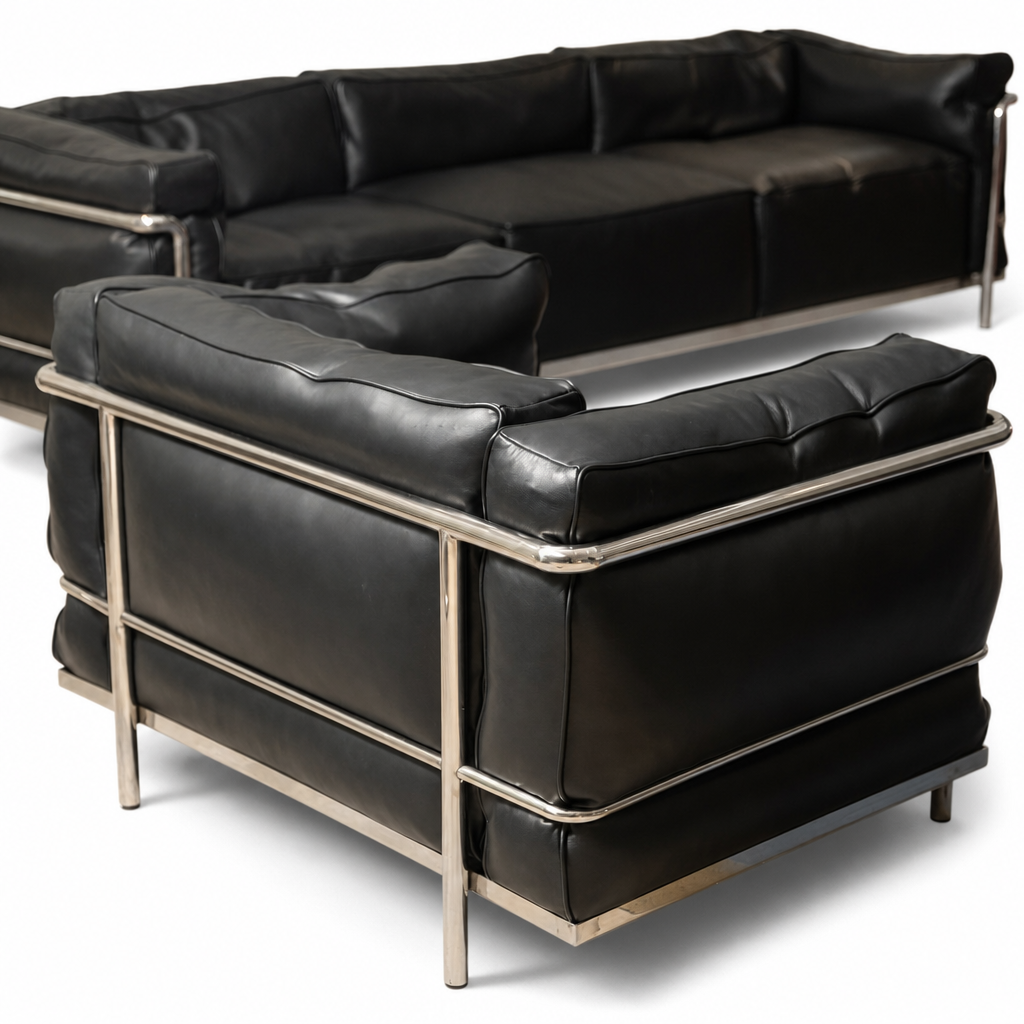 CarrΓ© Armchair