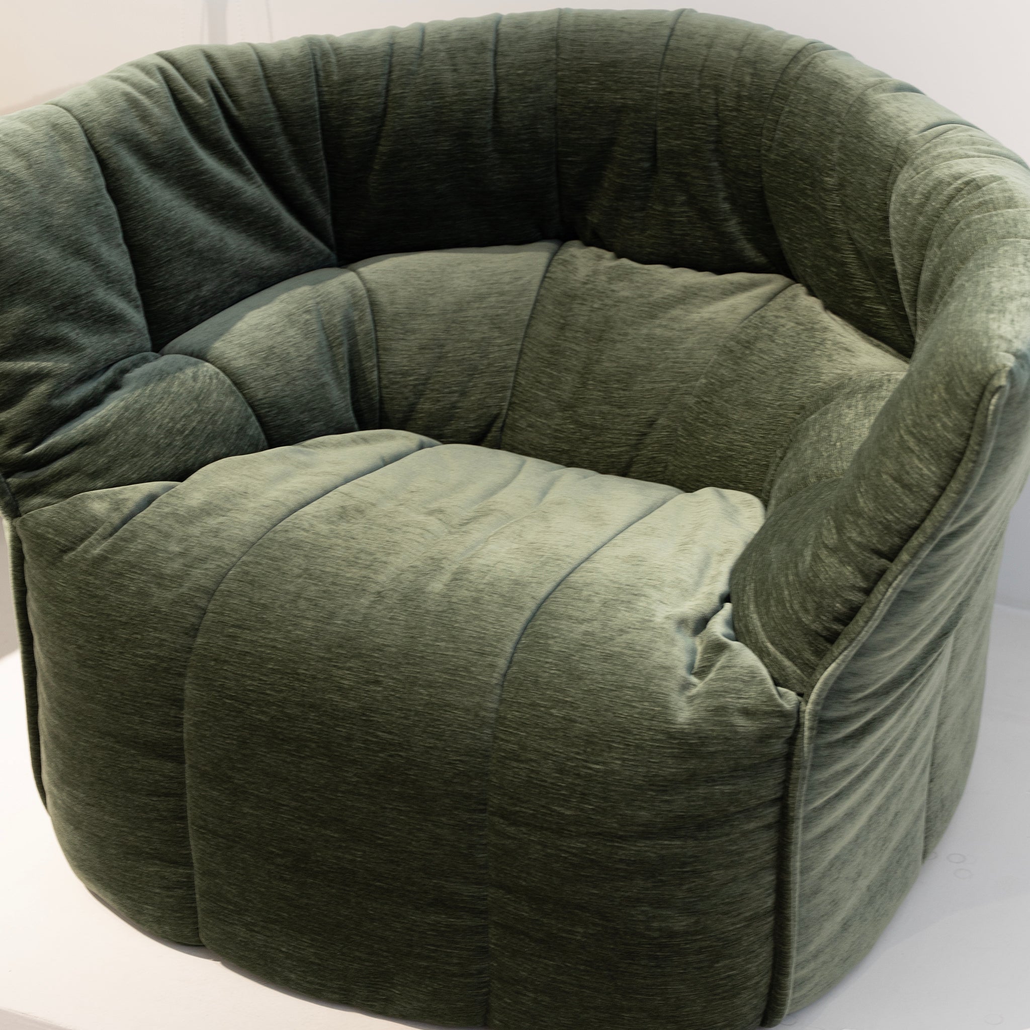 Verdant Quilt Lounge