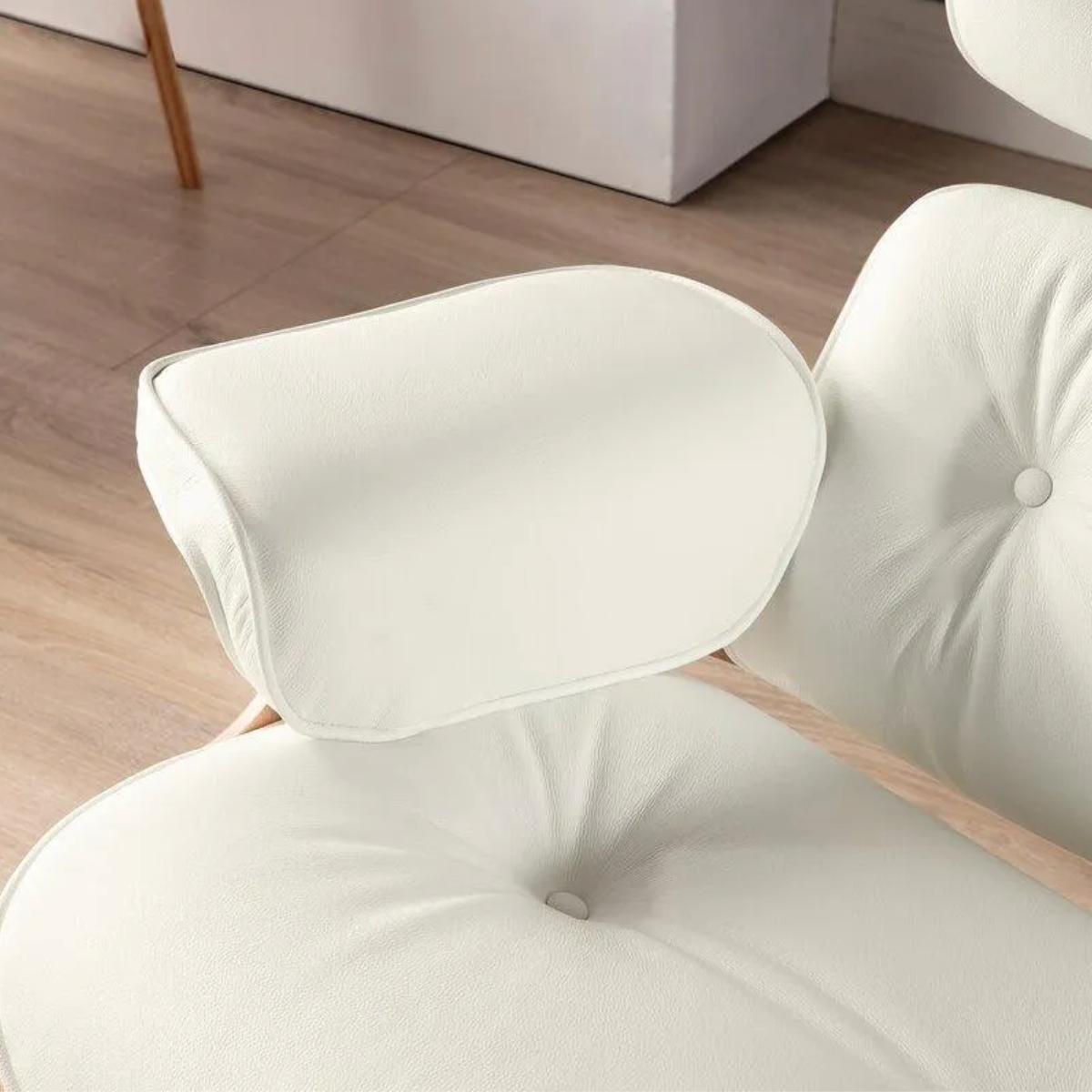 Aspen Lounge Chair & Ottoman