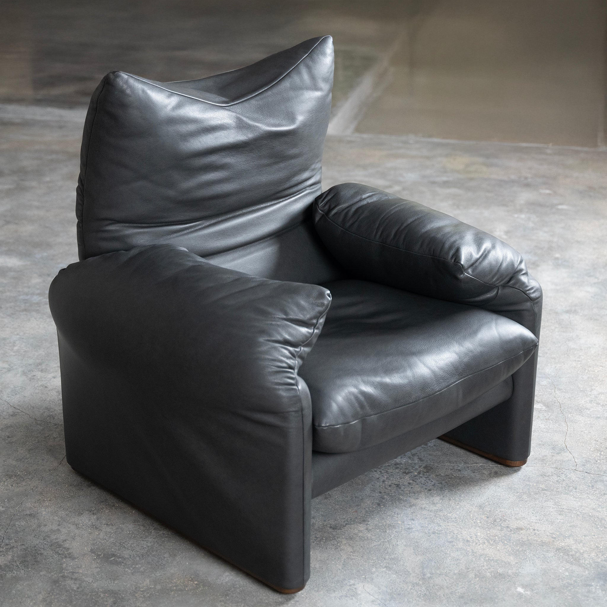 Nimbus Armchair