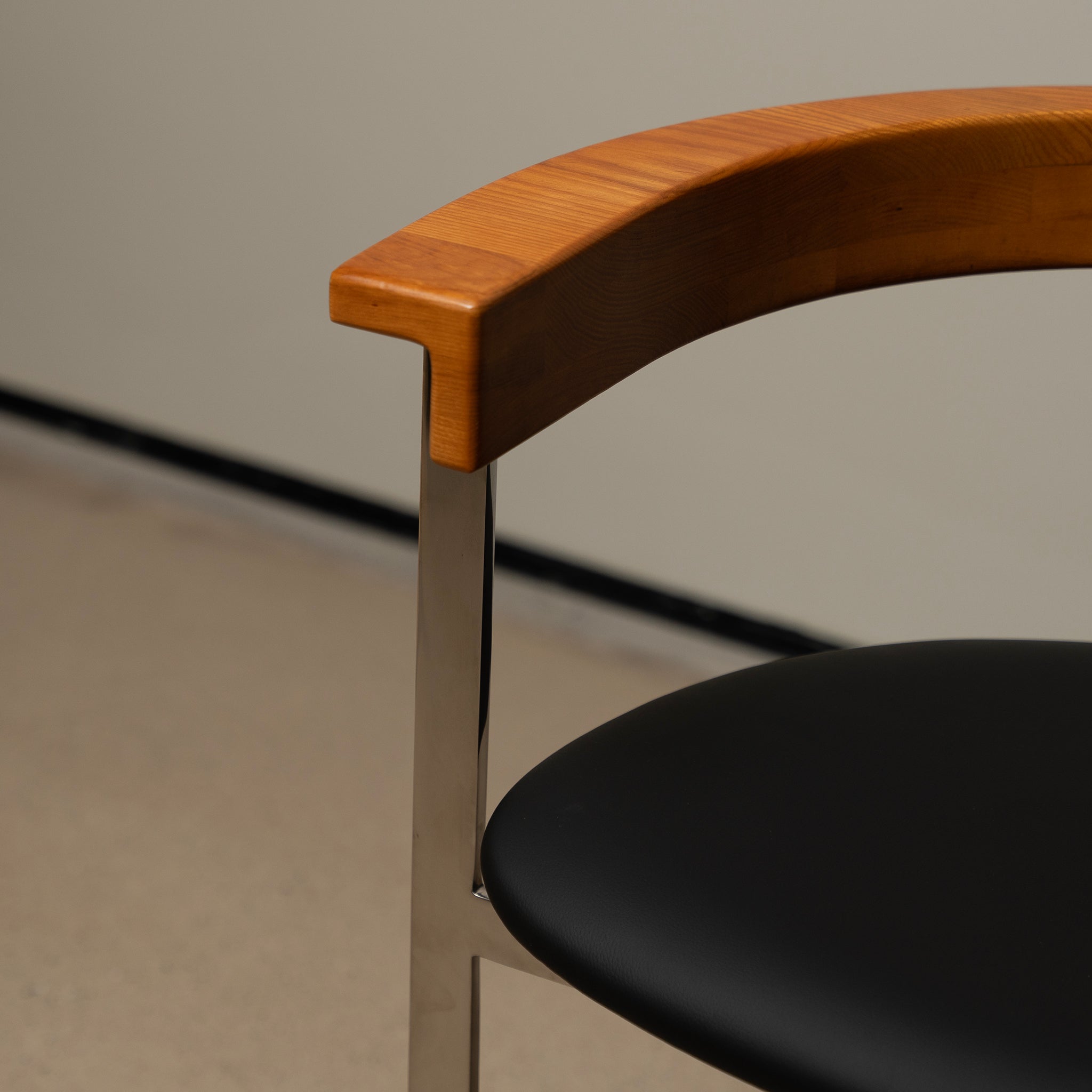 Nord Arc Dining Chair