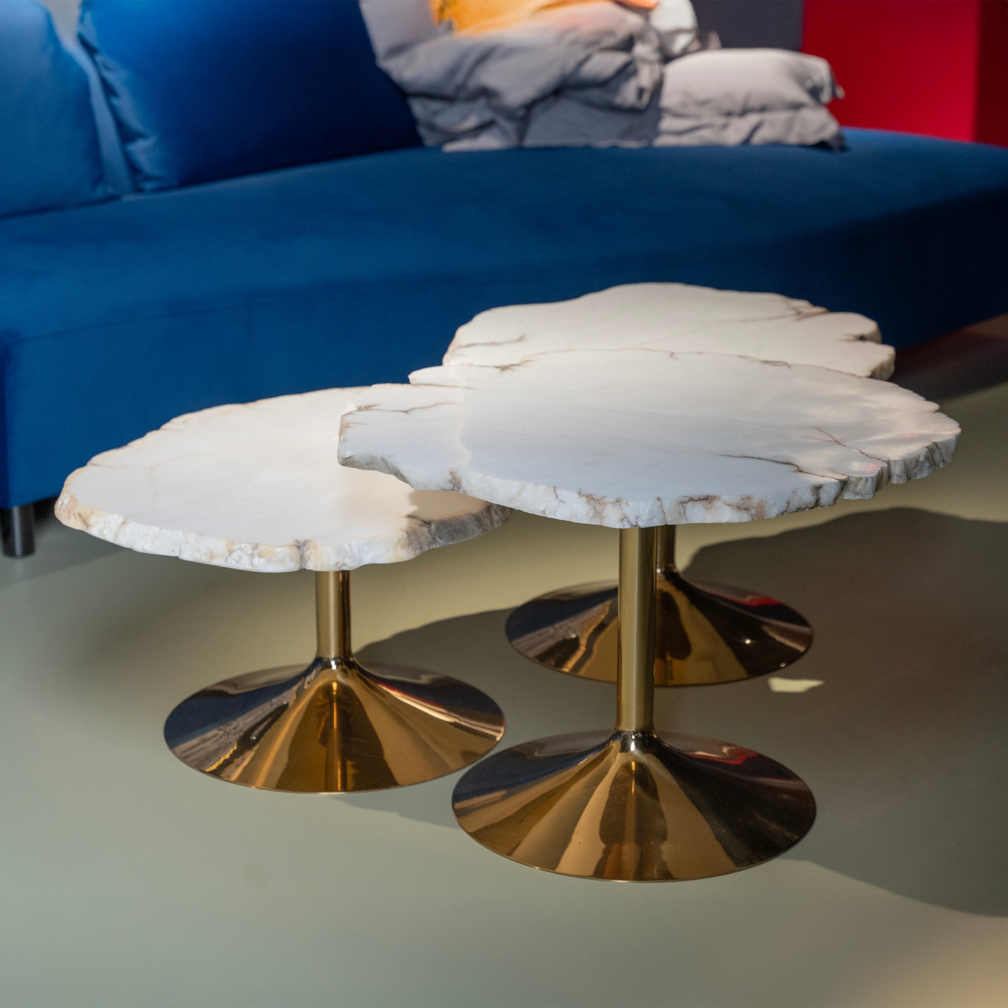 Isola Marble Table Set