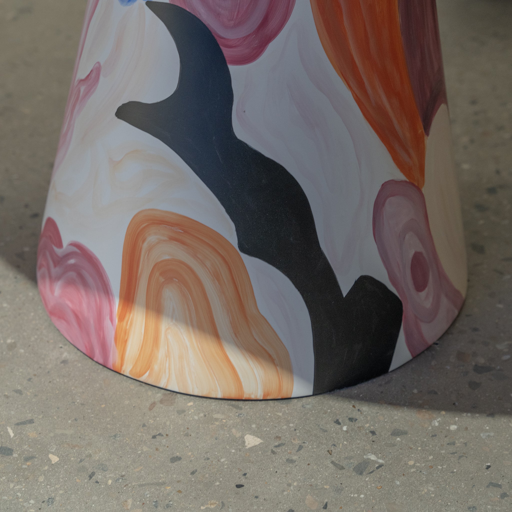 Aurora Art Table