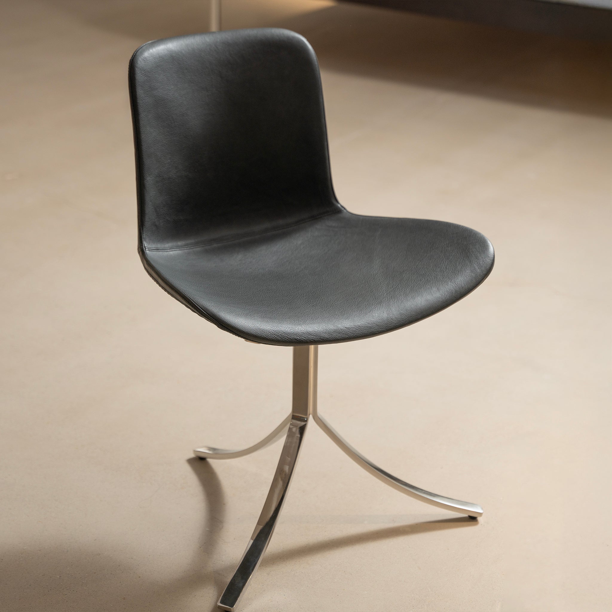 Vertex Dining Chair