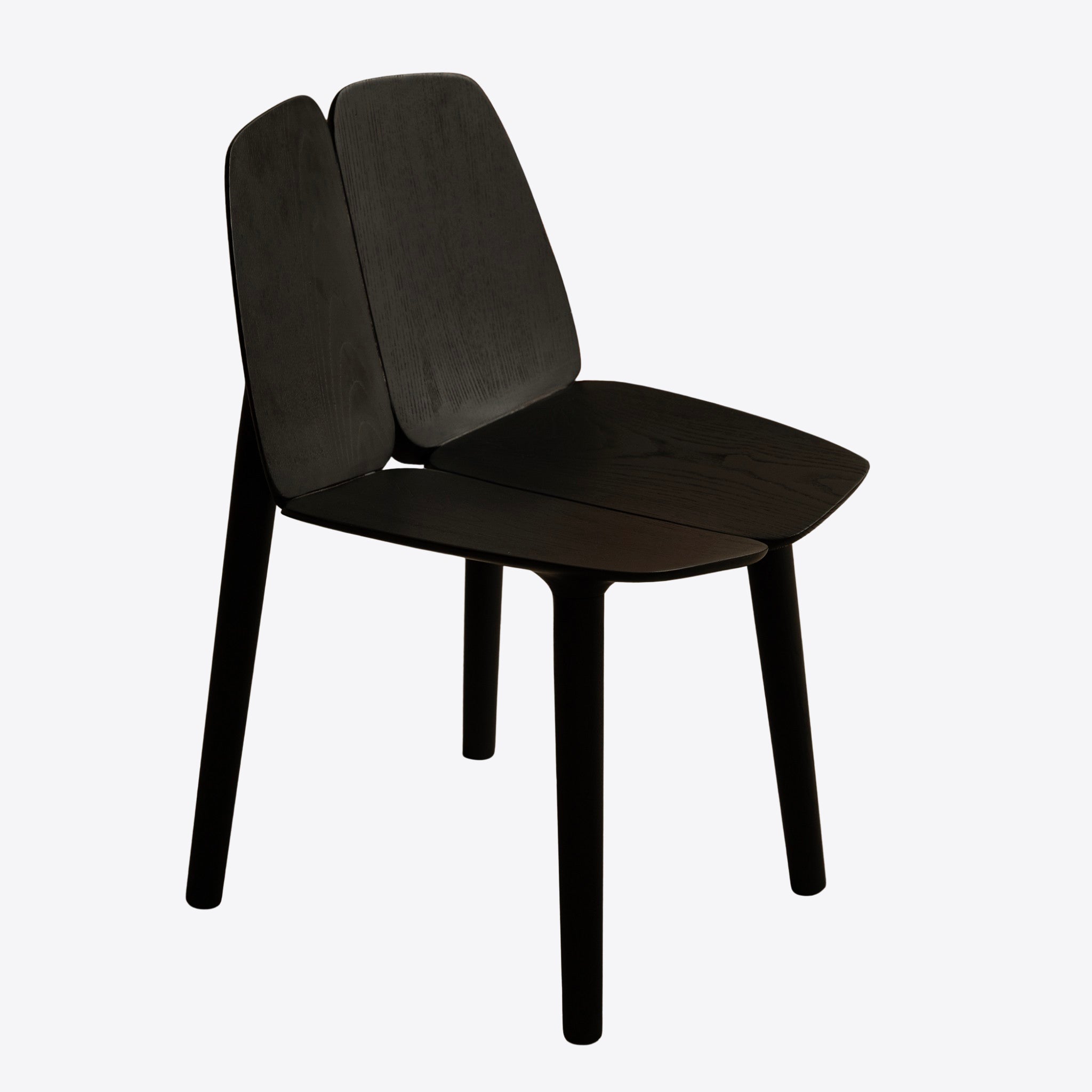 Fissure Panel Dining Chair