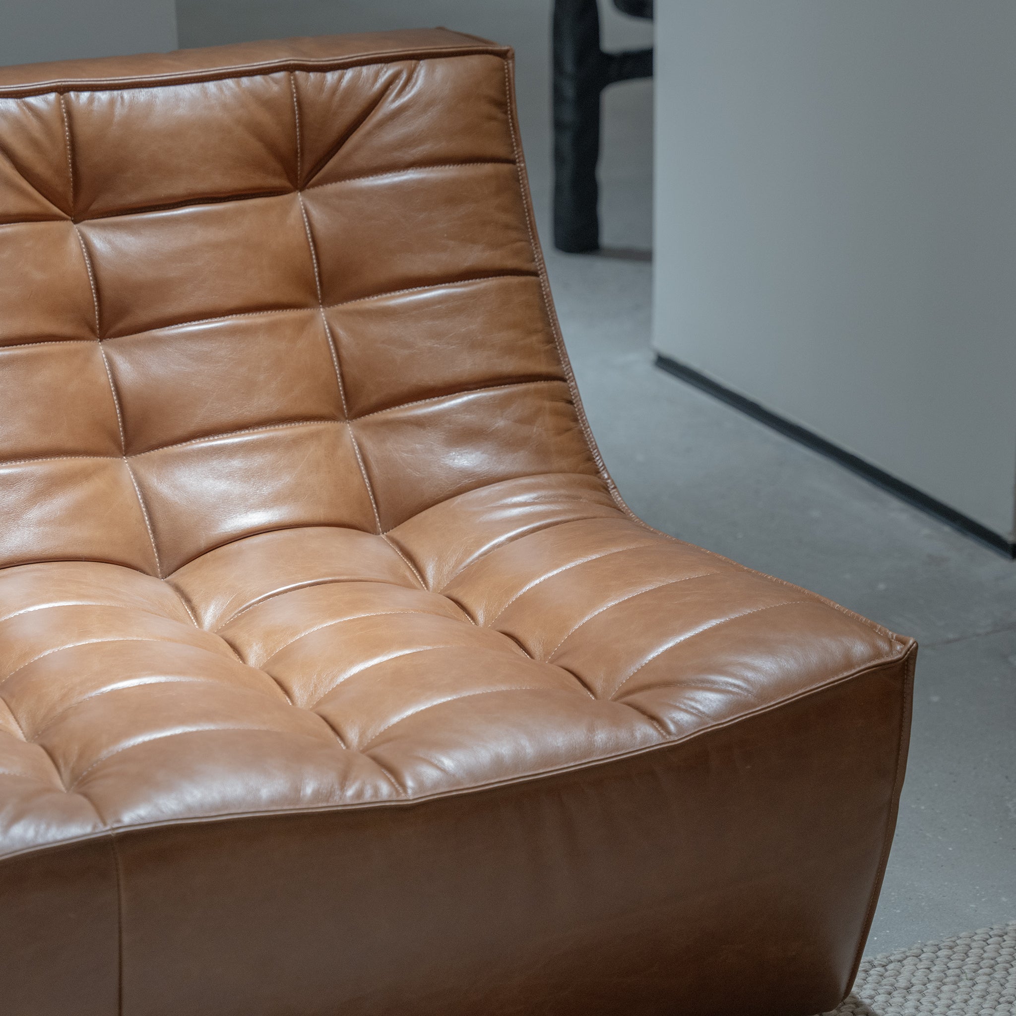 Soletta Tufted Lounge