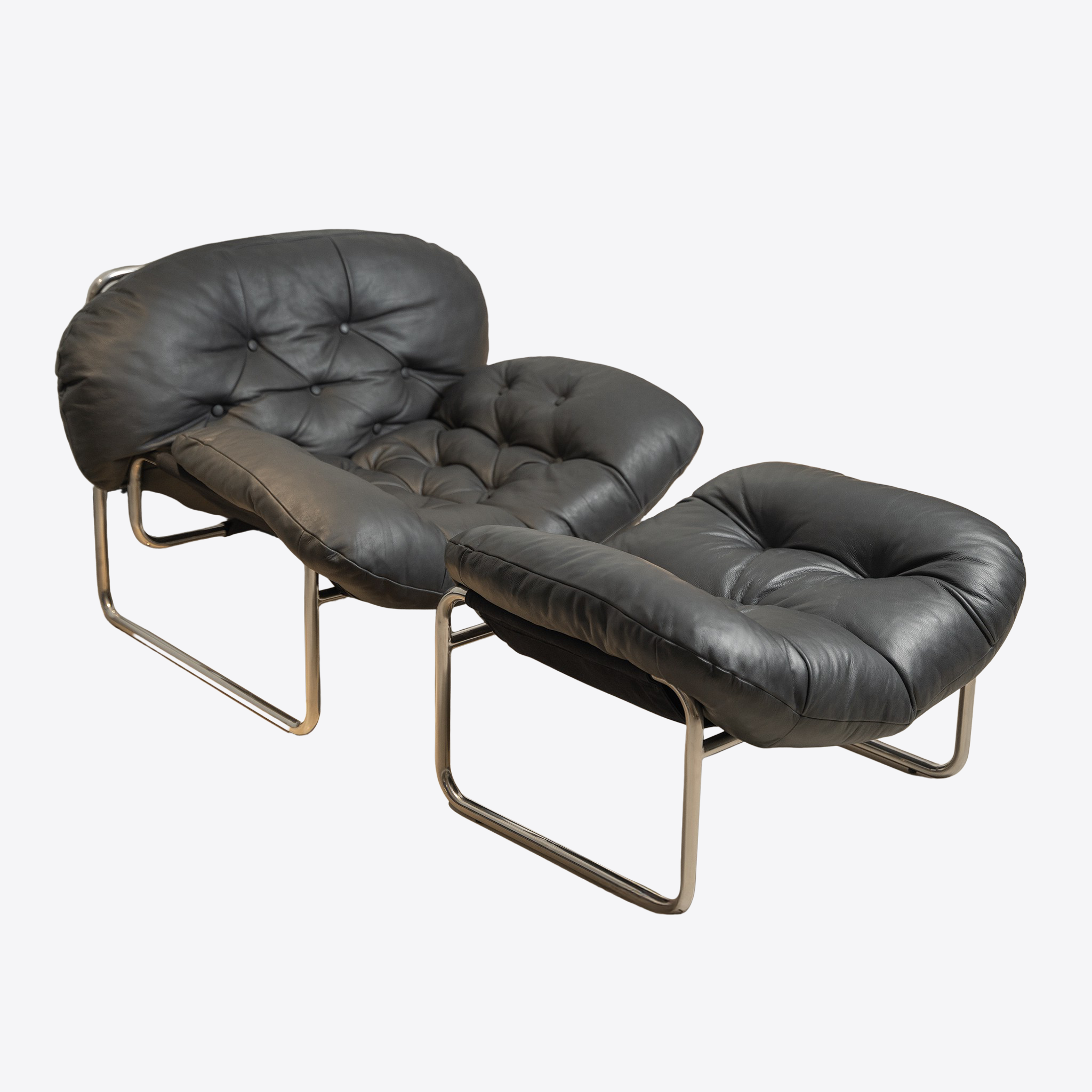 Belvedere Chaise Lounger