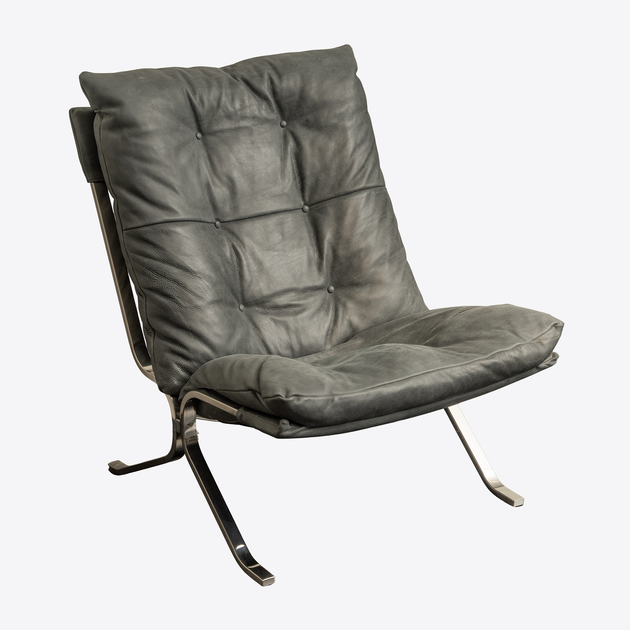 Atlas Lounge Chair