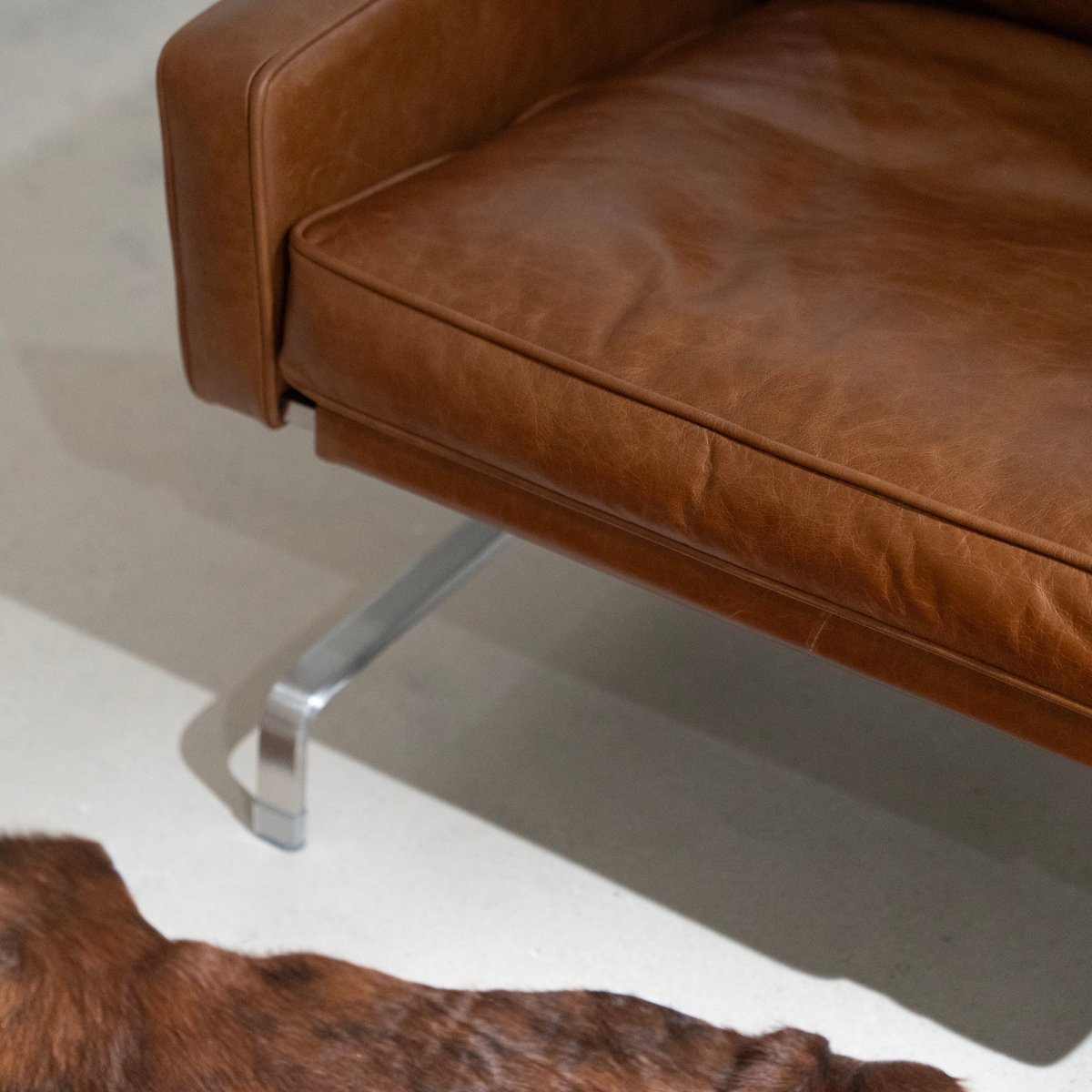 Carter Lounge - FURNIBLE.