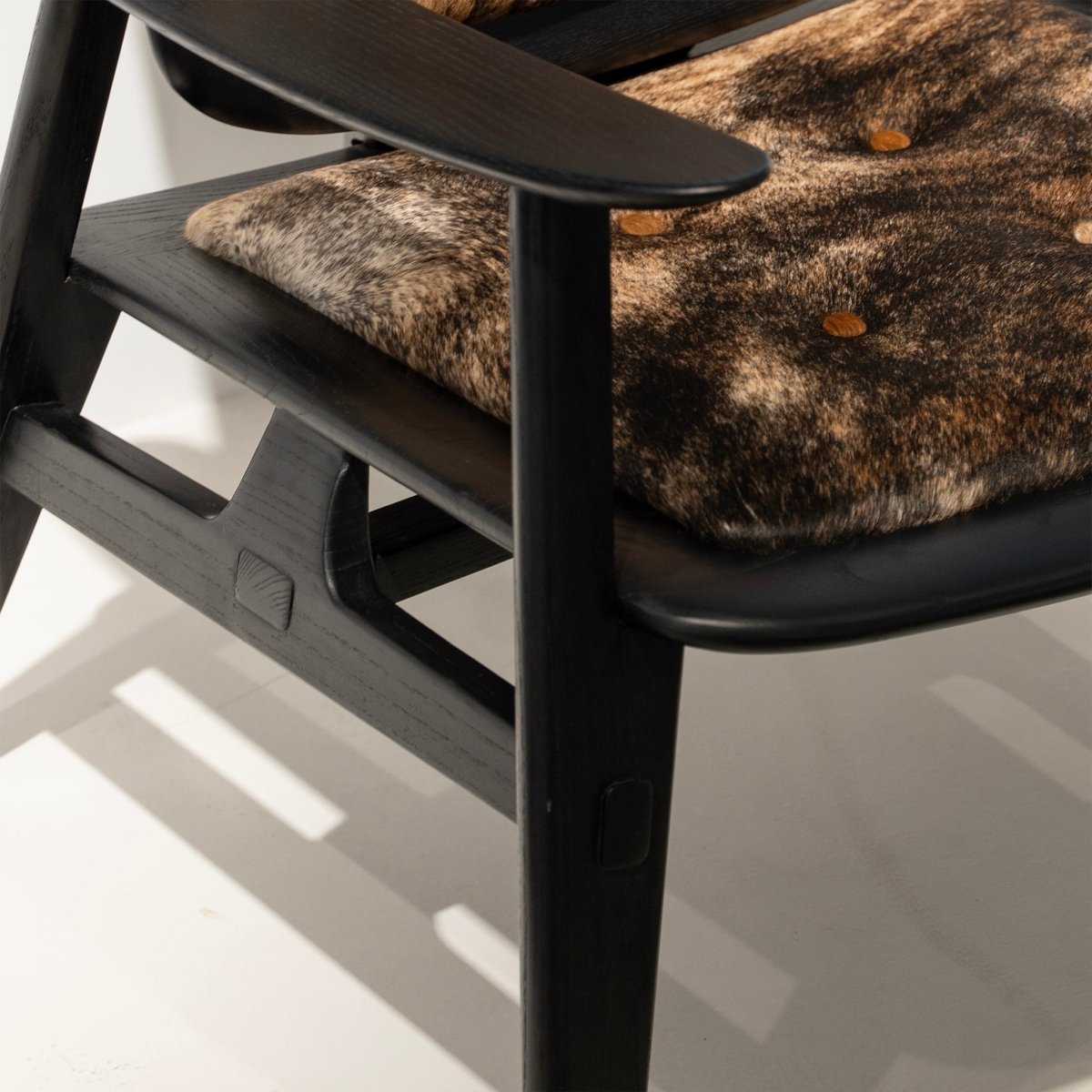 Cavallo Hide Armchair - FURNIBLE.