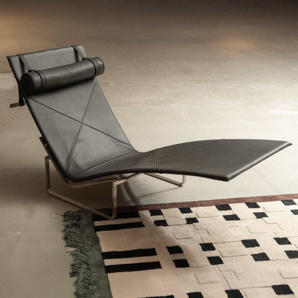 Elysian Lounge - FURNIBLE.