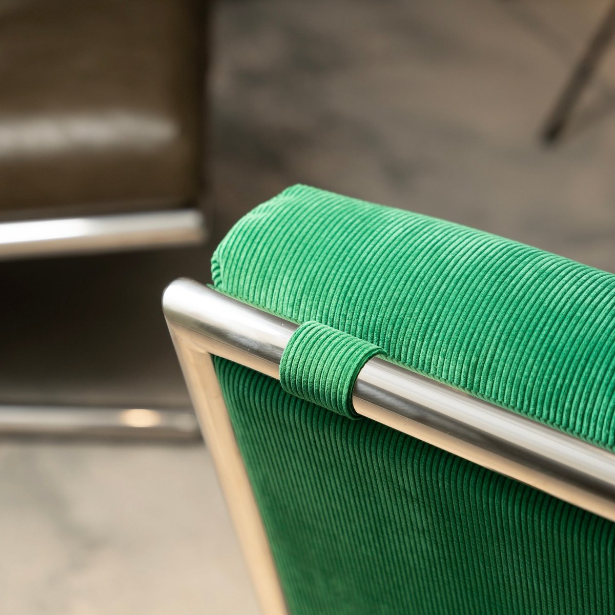 Fern Lounge Chair - FURNIBLE.