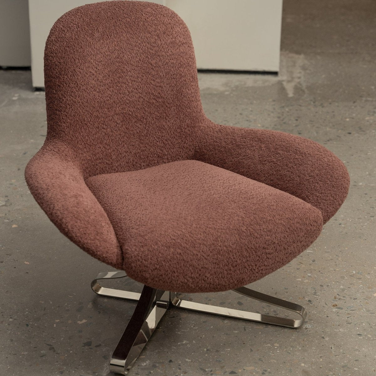 Luna Plush Lounge - FURNIBLE.