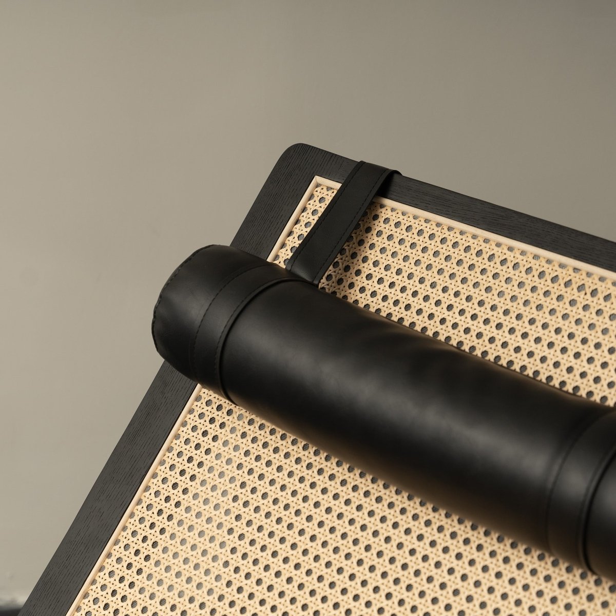 Marlowe Lounge - FURNIBLE.