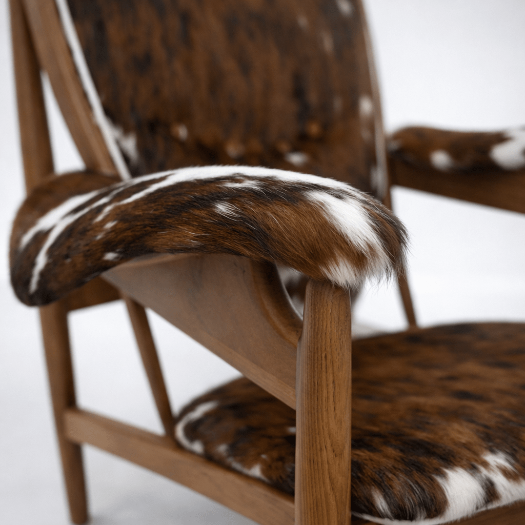 Monarch Armchair - FURNIBLE.