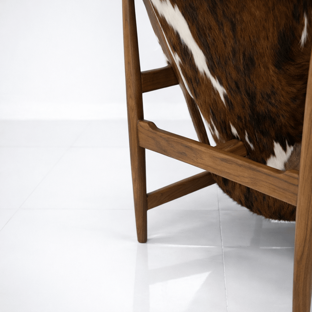 Monarch Armchair - FURNIBLE.