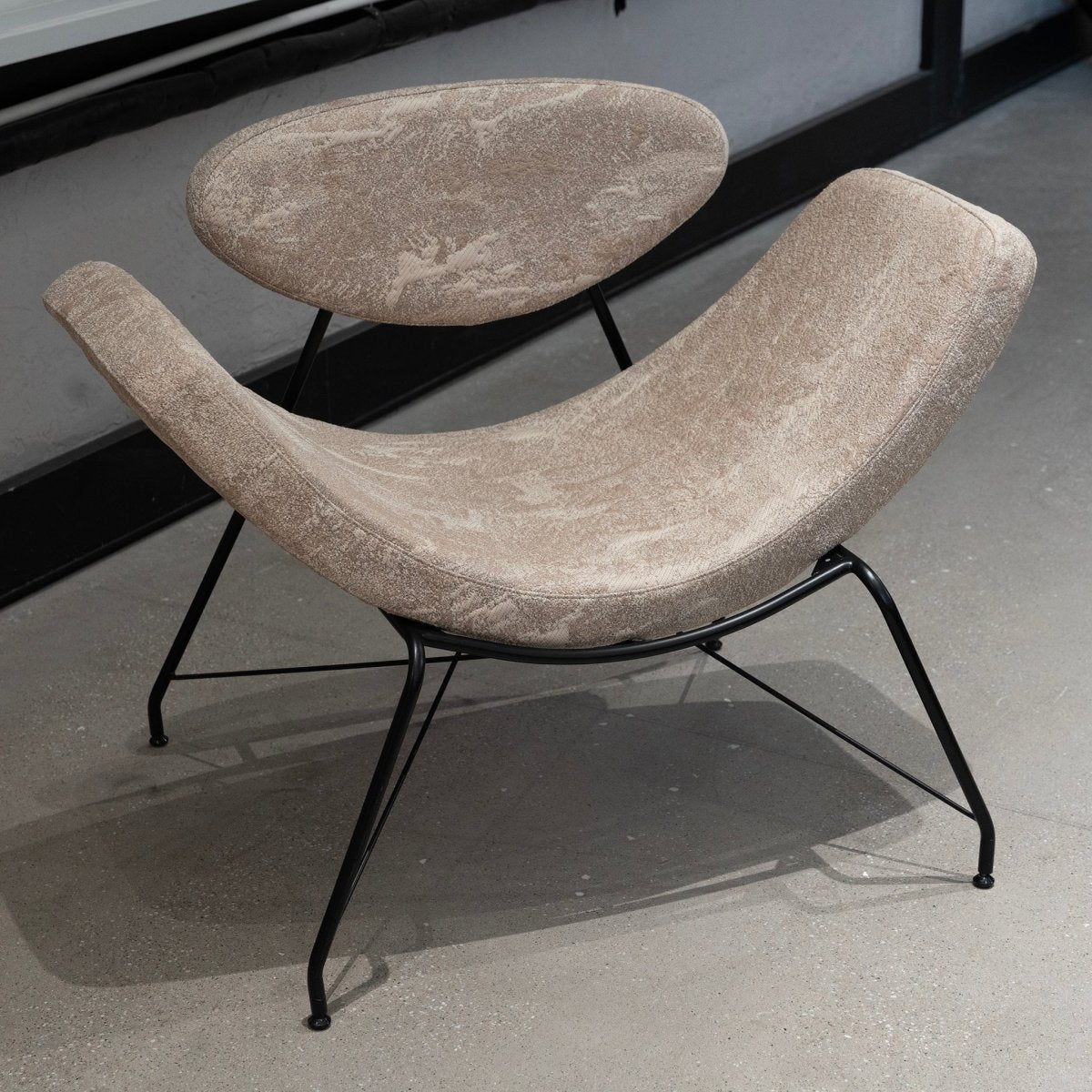 Ravello Curve Chair - FURNIBLE.