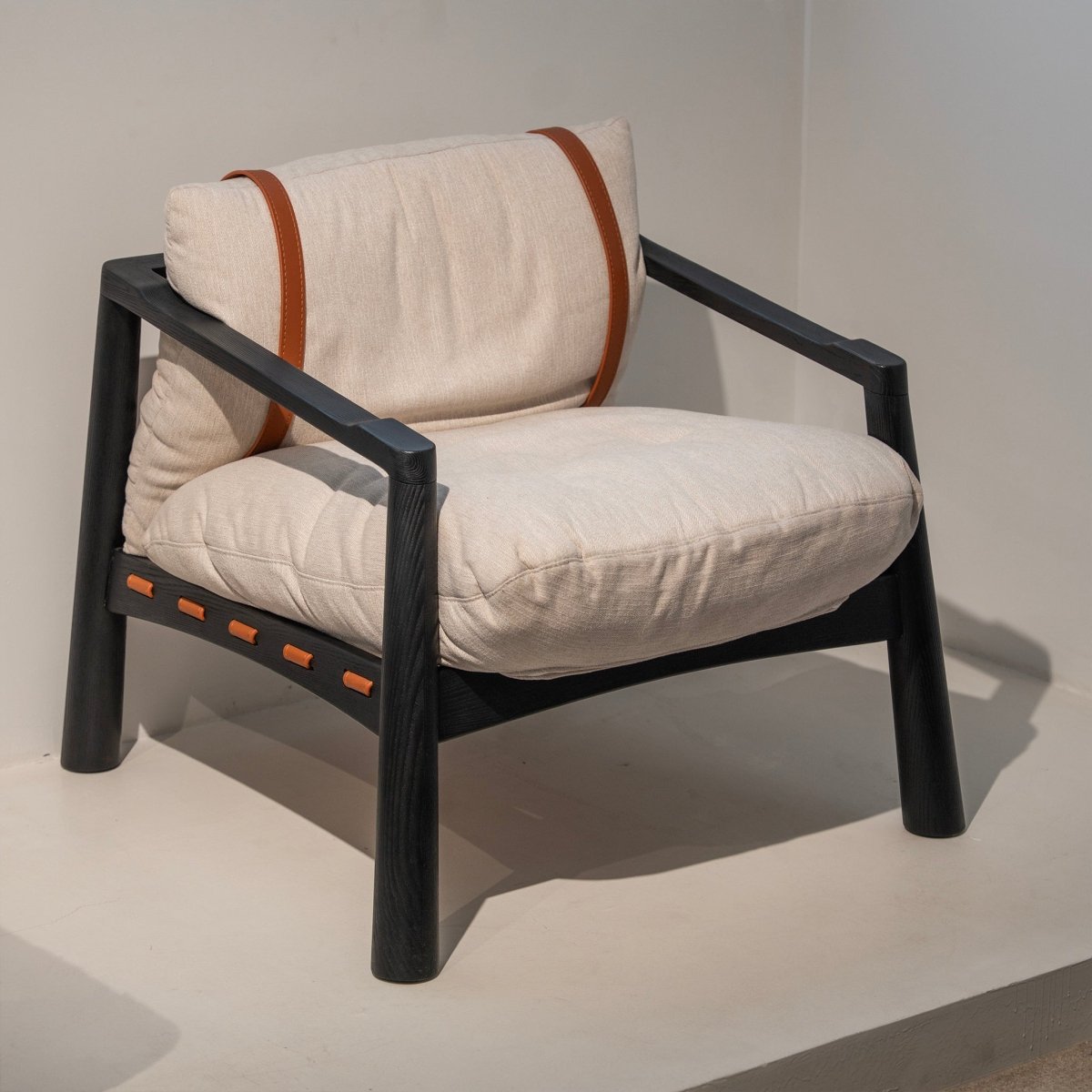 Saddle Strap Lounge Chair - FURNIBLE.