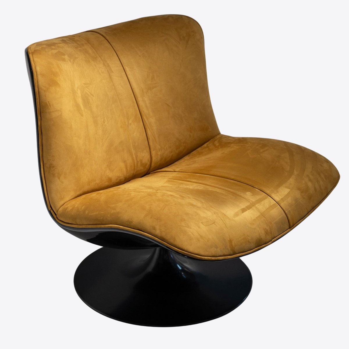 Saffron Swivel Lounge Chair - FURNIBLE.