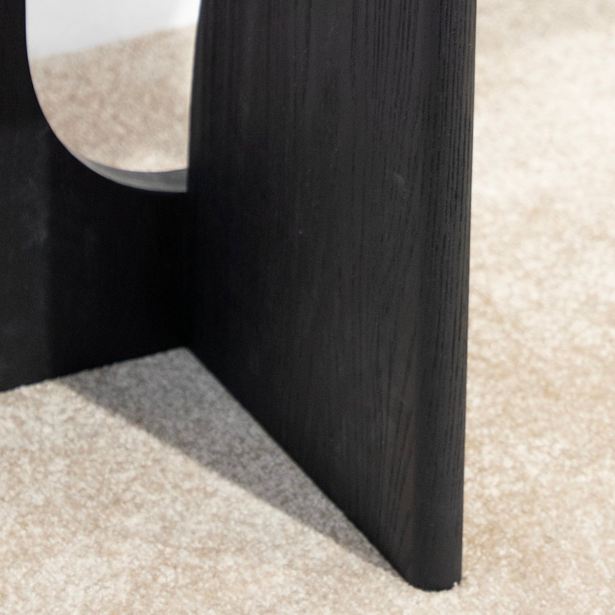 Sculpted Noir Side Table - FURNIBLE.