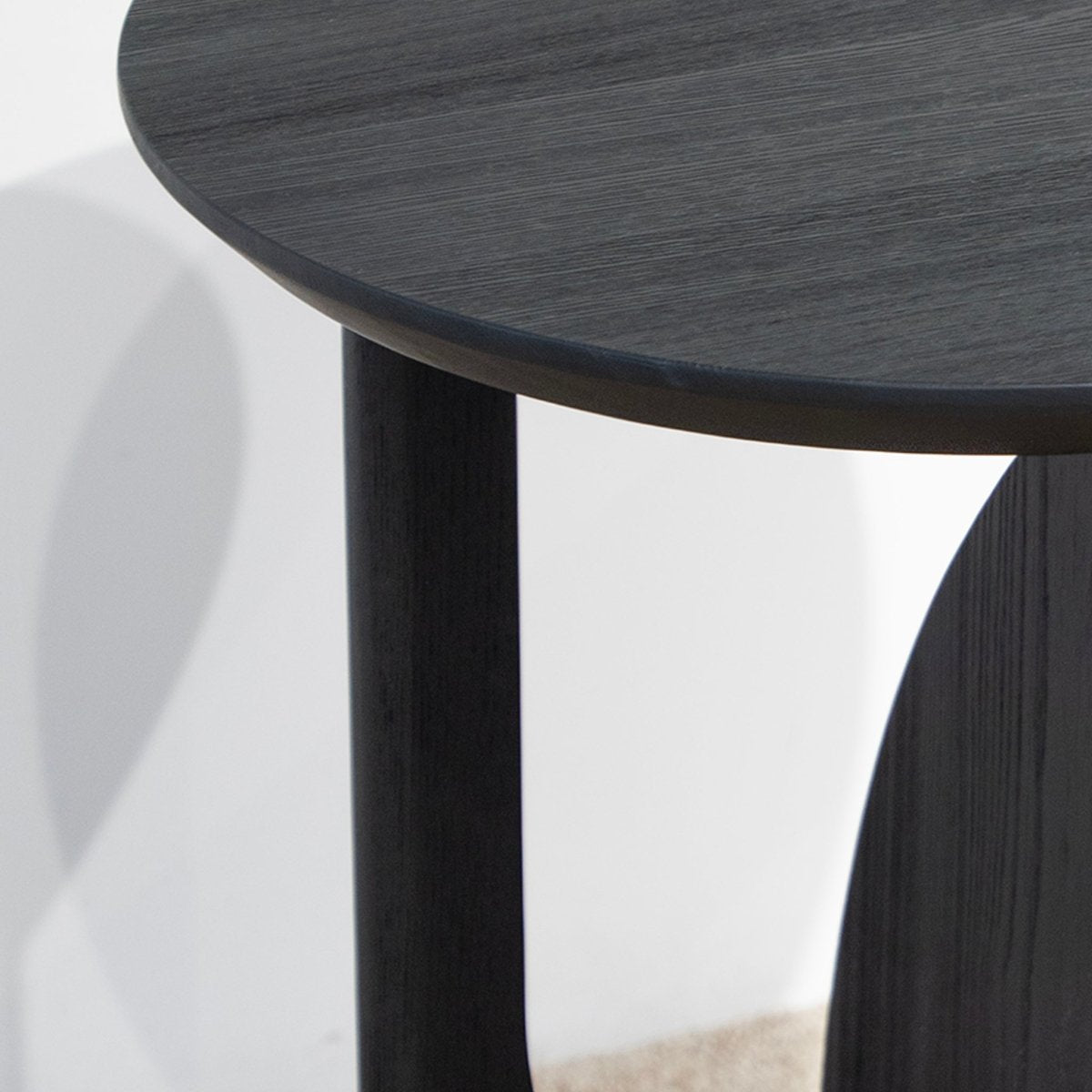 Sculpted Noir Side Table - FURNIBLE.