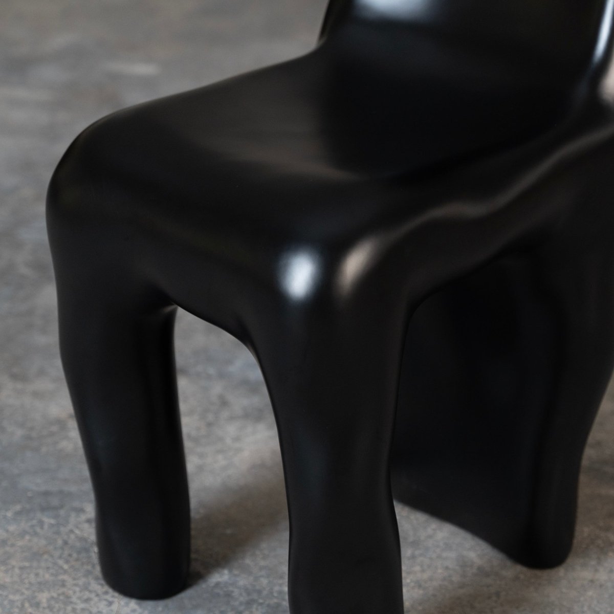 Sculptural Accent Chair - FURNIBLE.