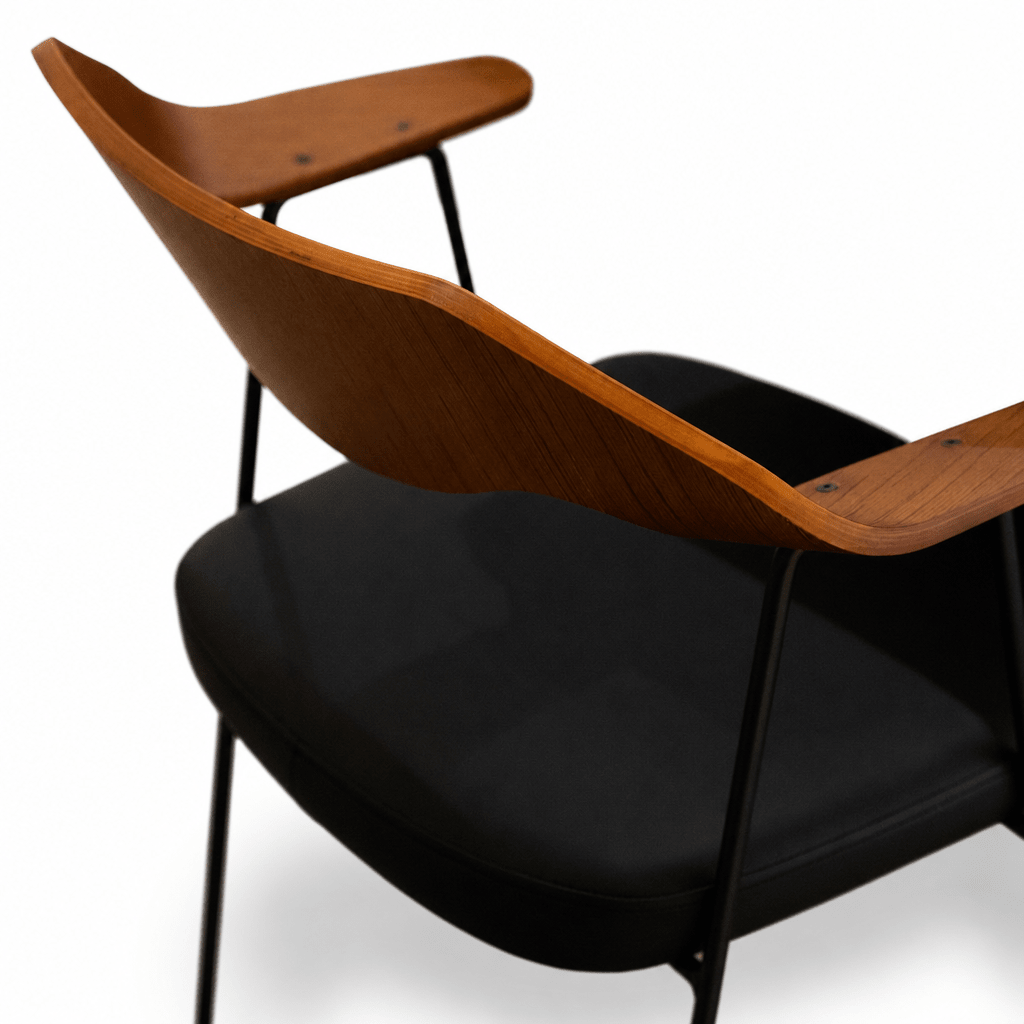 Solace Dining Chair - FURNIBLE.