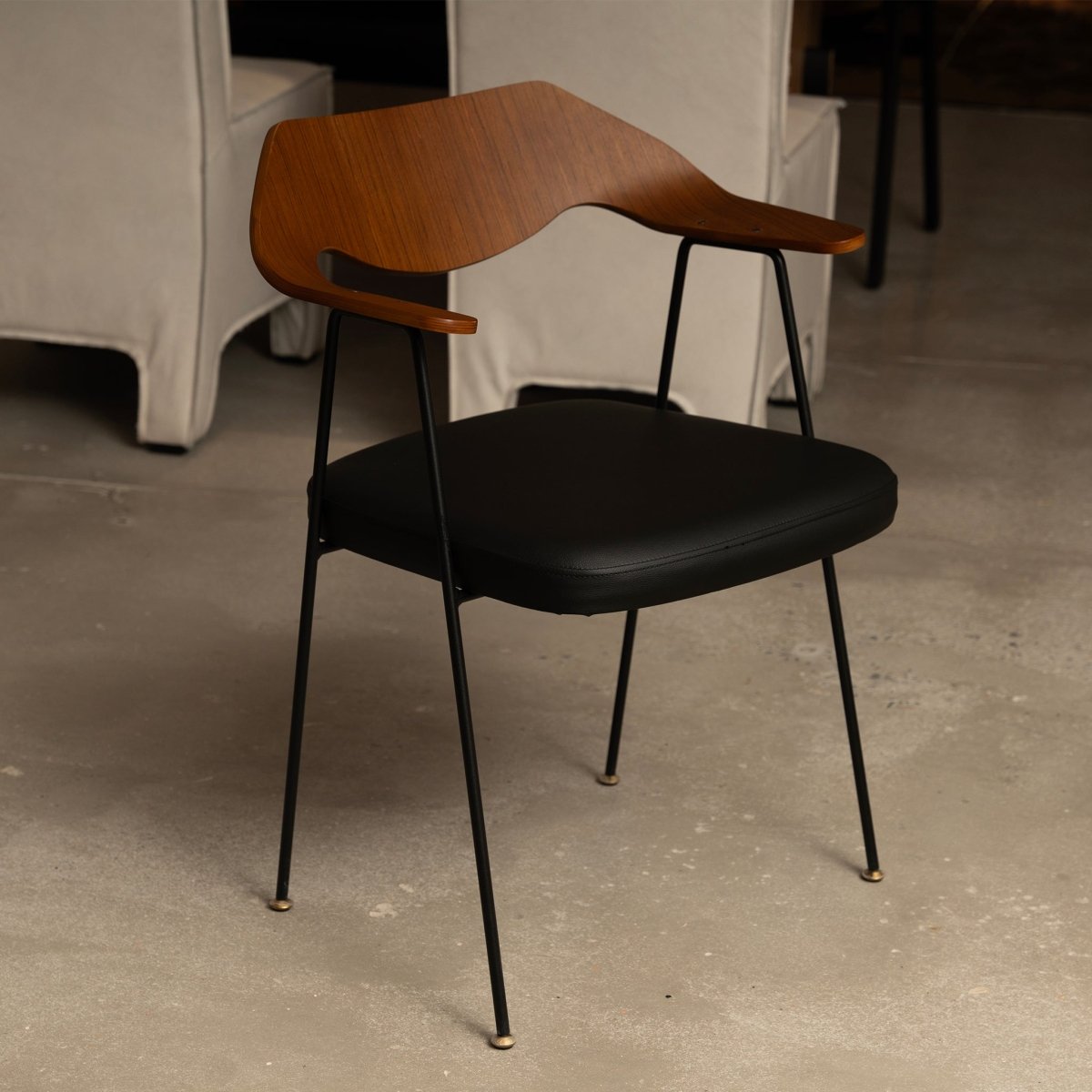 Solace Dining Chair - FURNIBLE.