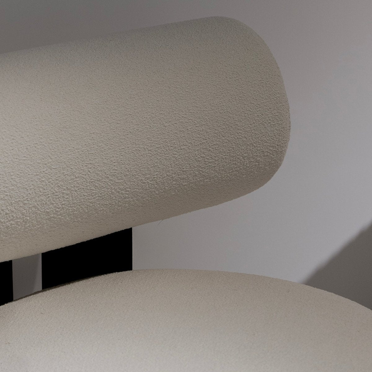 Thalassa Lounge Chair - FURNIBLE.