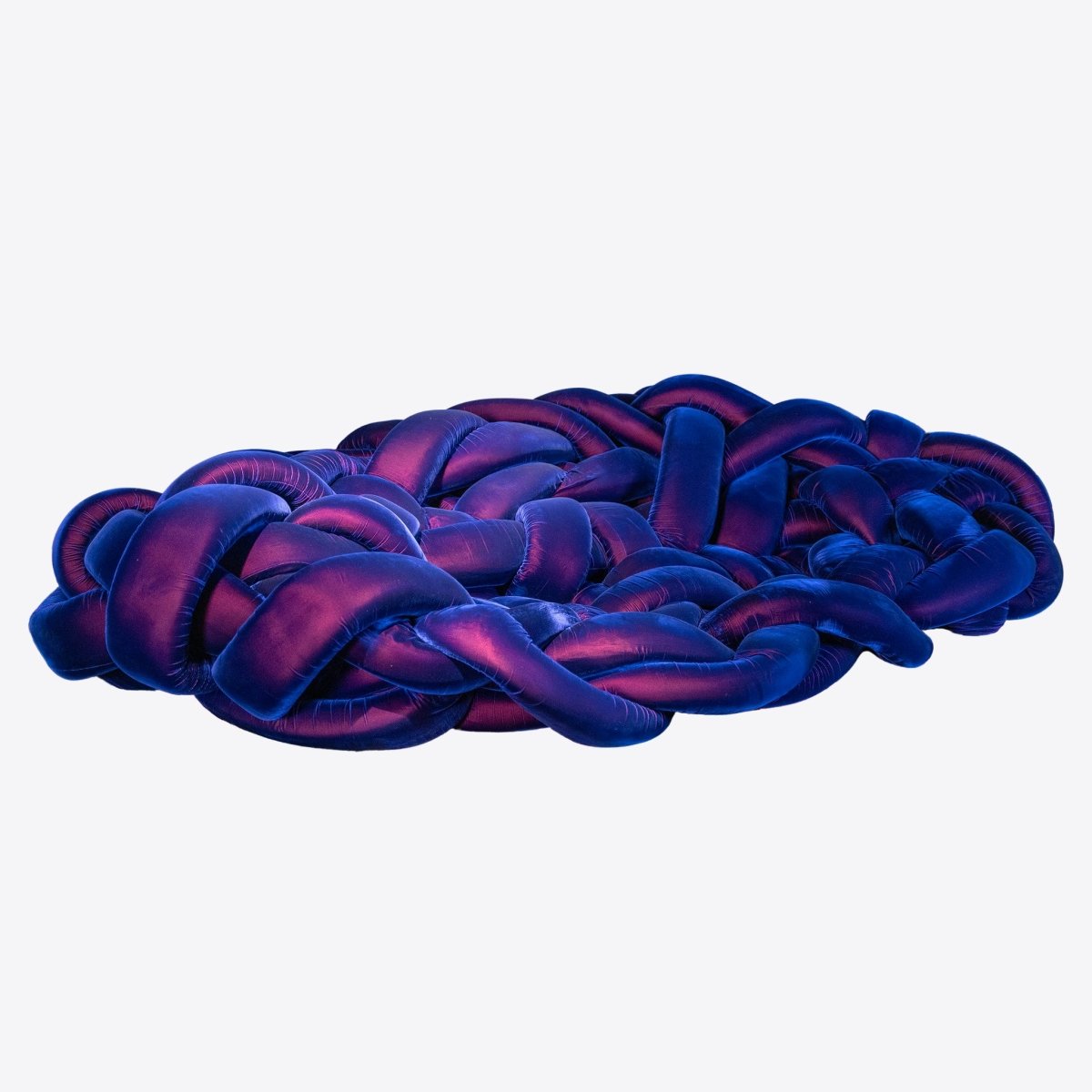 The Serpentine Lounge - FURNIBLE.