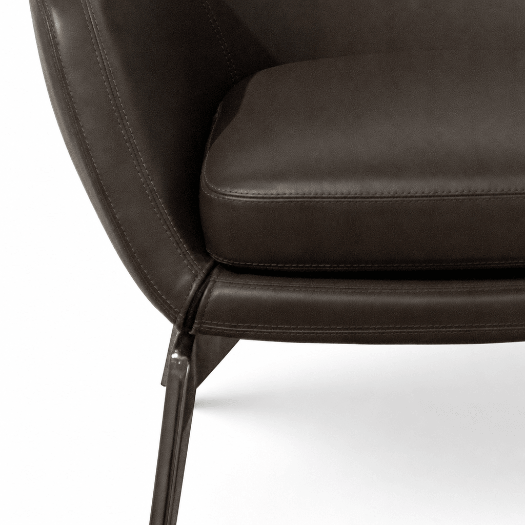 Valente Leather Lounge - FURNIBLE.