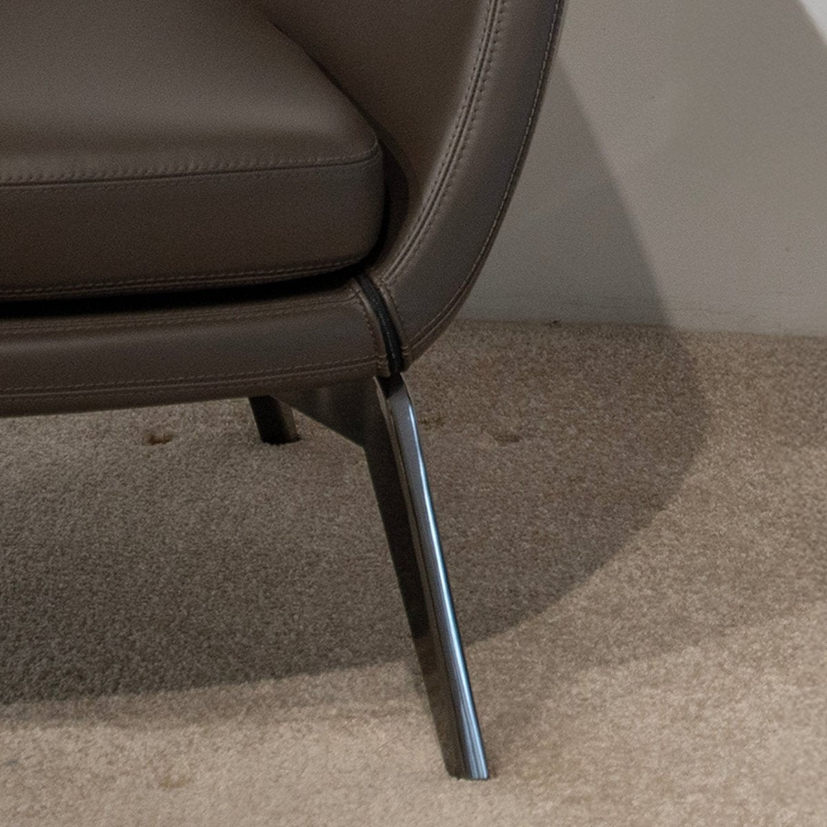 Valente Leather Lounge - FURNIBLE.