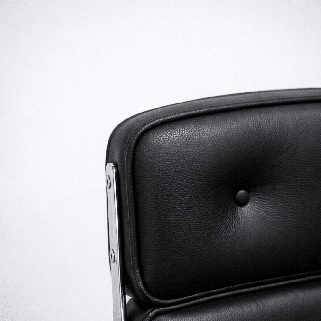 Vallon Executive Chair - FURNIBLE.