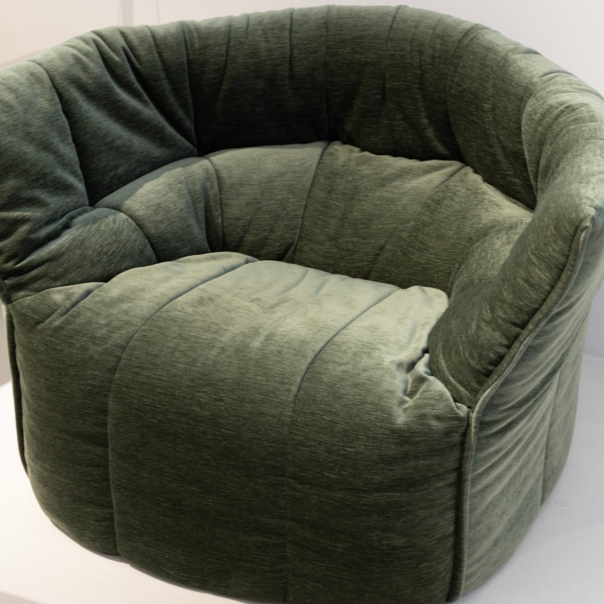 Verdant Quilt Lounge - FURNIBLE.