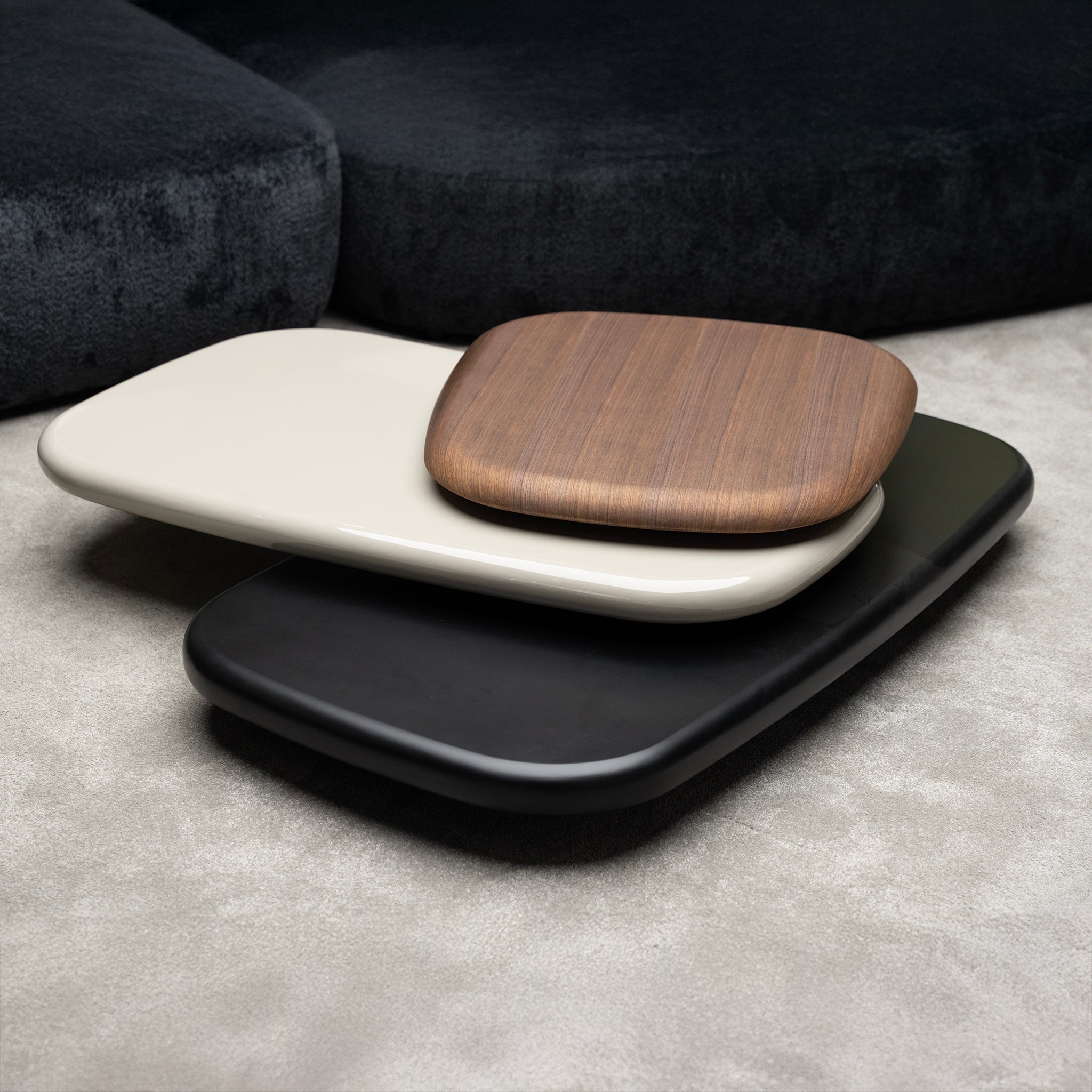 Pebble Nest Table