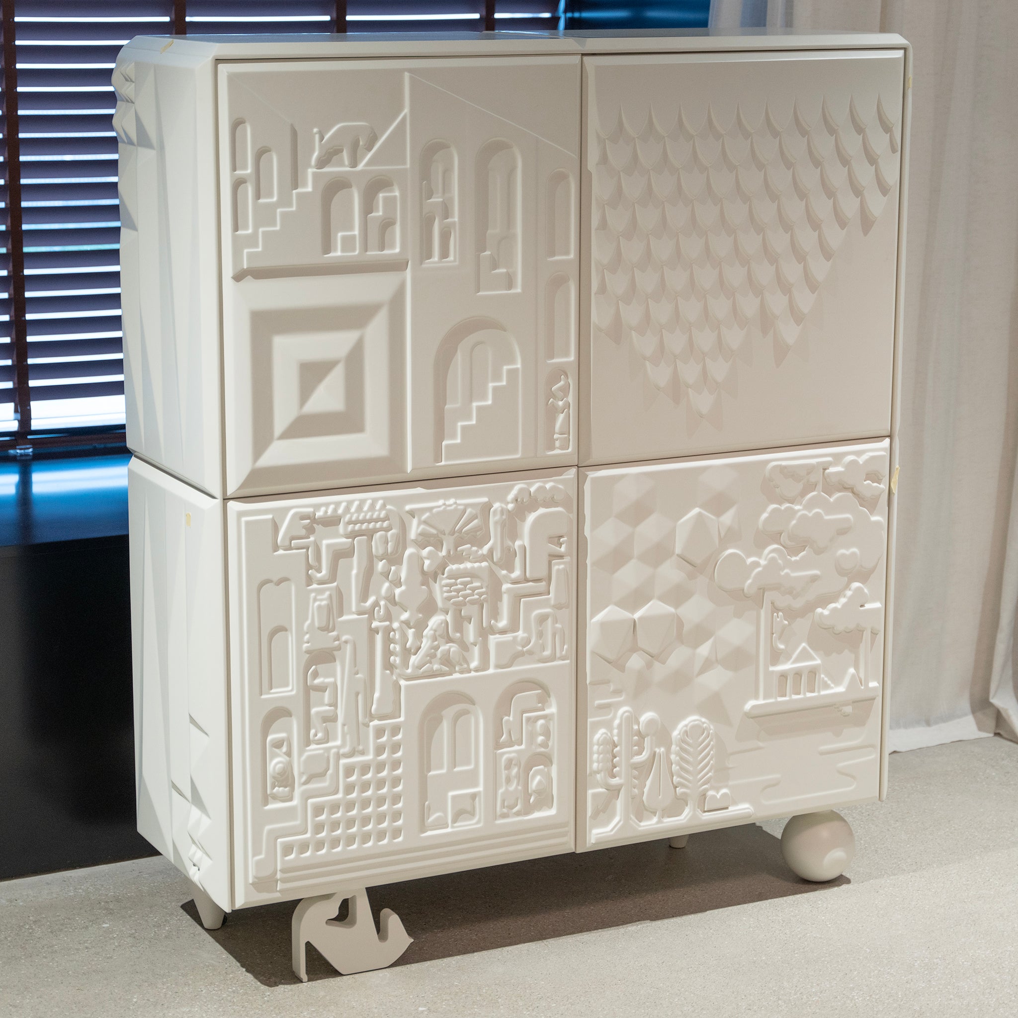 Urban Canvas Cabinet