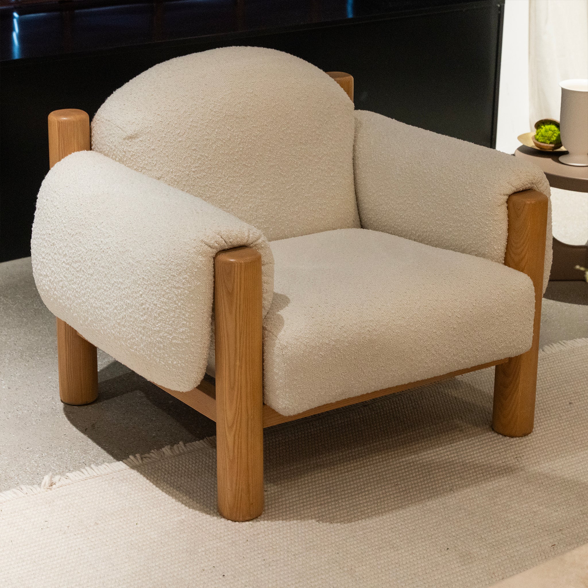 The Nimbus Lounge Chair