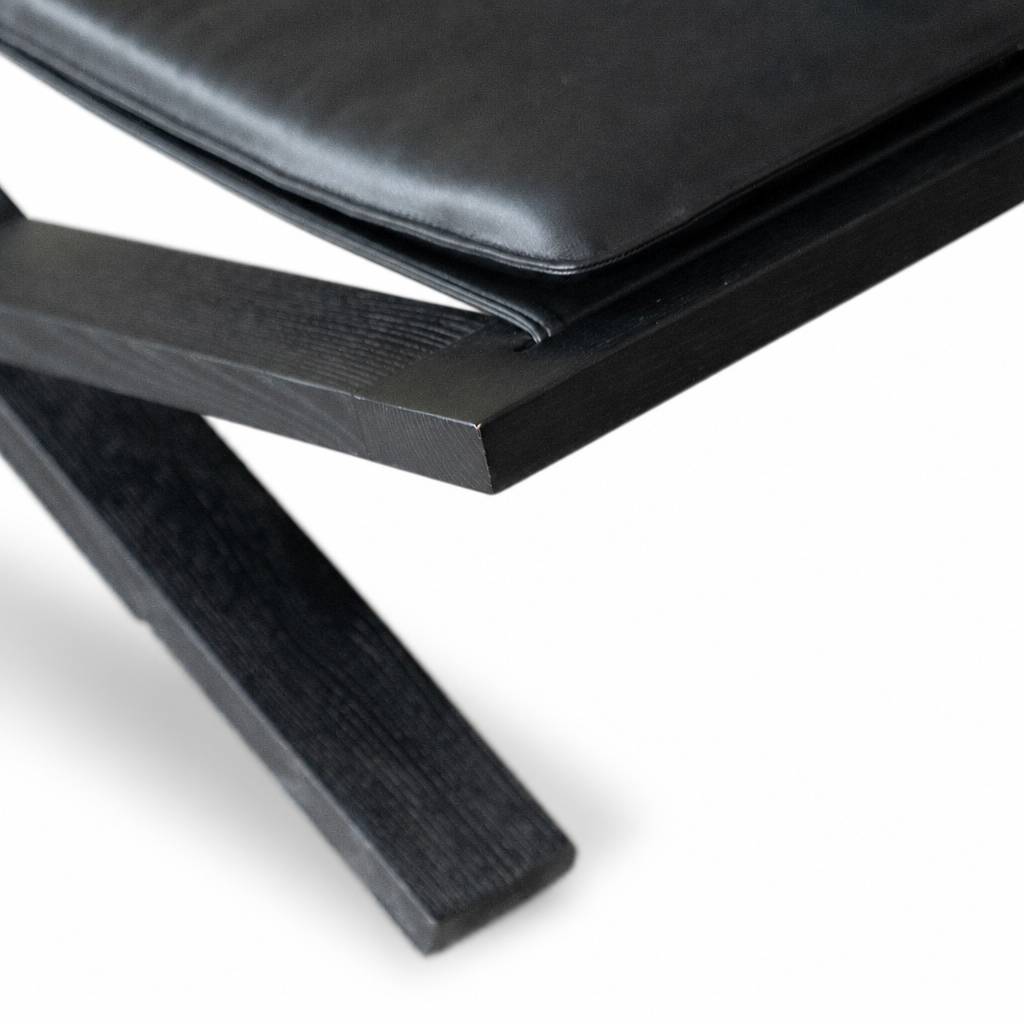 Axis Chair