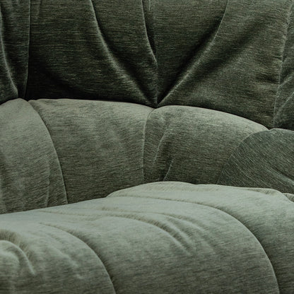 Verdant Quilt Lounge