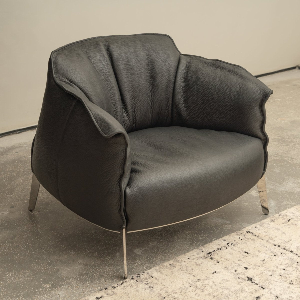 Arlo Leather Armchair - FURNIBLE.
