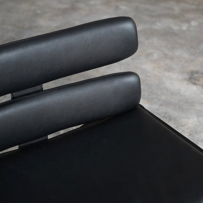 Axis Chair - FURNIBLE.