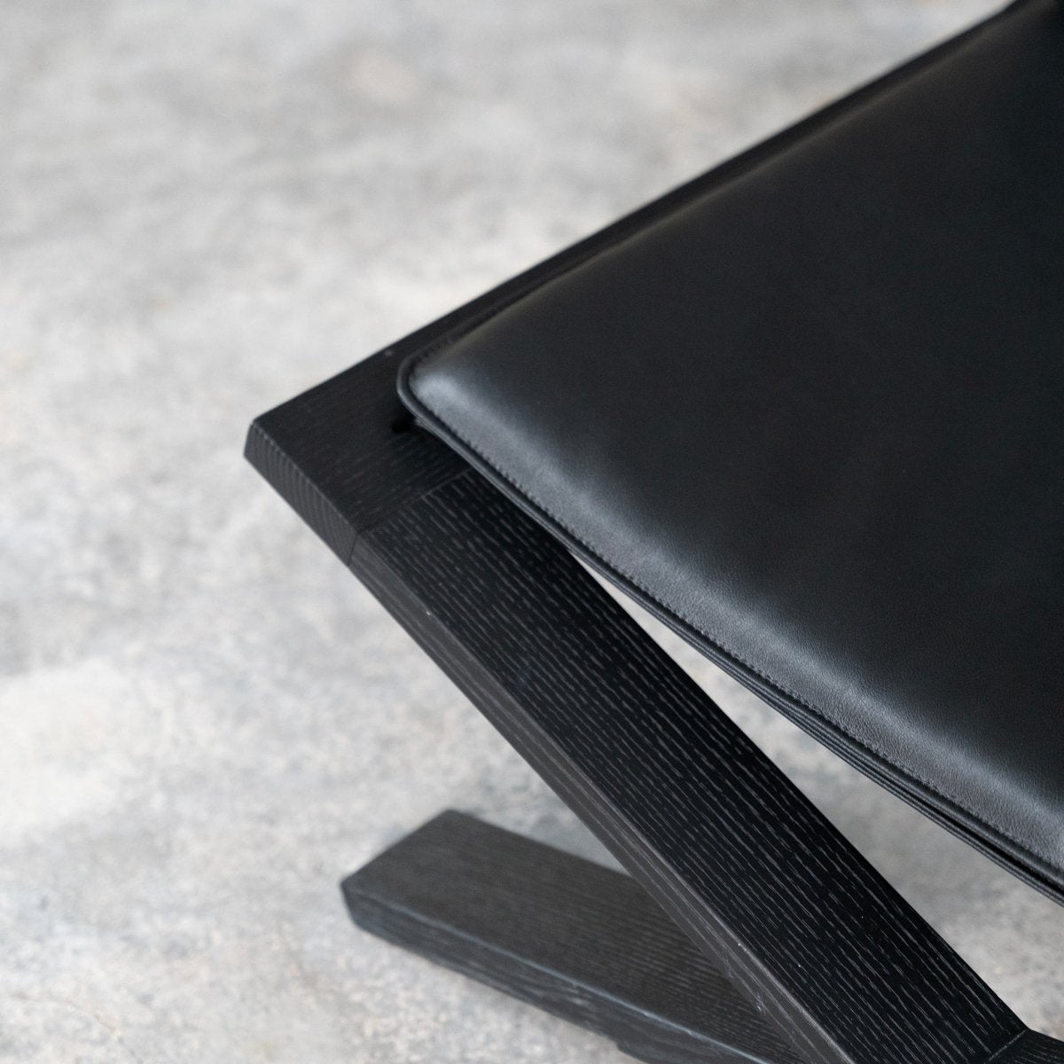 Axis Chair - FURNIBLE.