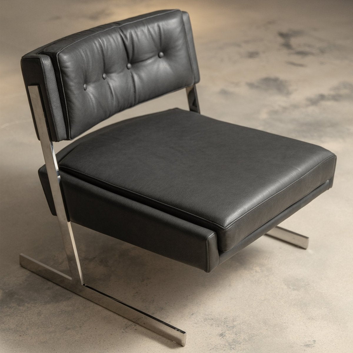 Braden Milano Chair - FURNIBLE.