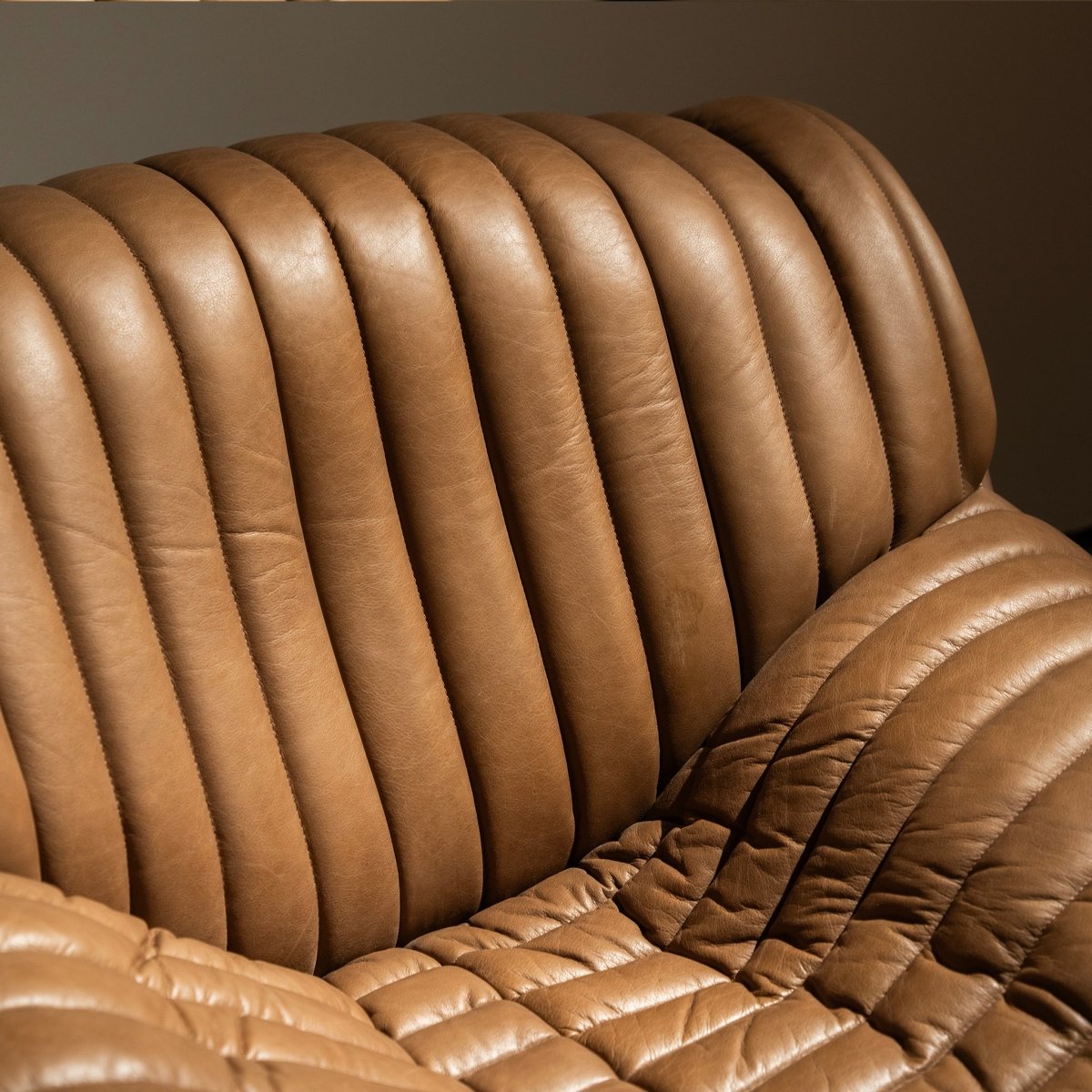 Channeled Leather Lounger - FURNIBLE.