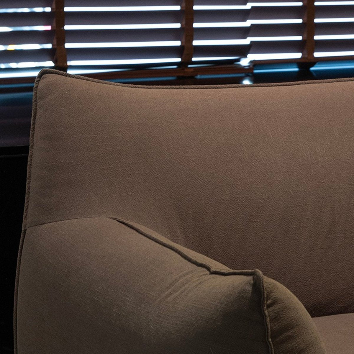 Claybourne Armchair - FURNIBLE.