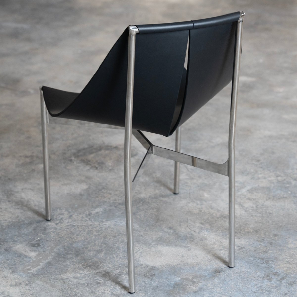Eclipse Chair - FURNIBLE.