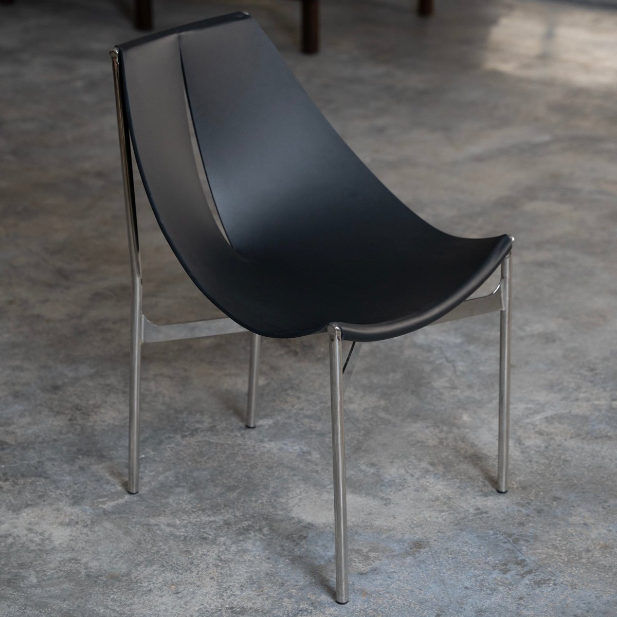 Eclipse Chair - FURNIBLE.