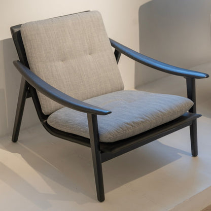 Forma Lounge Chair - FURNIBLE.