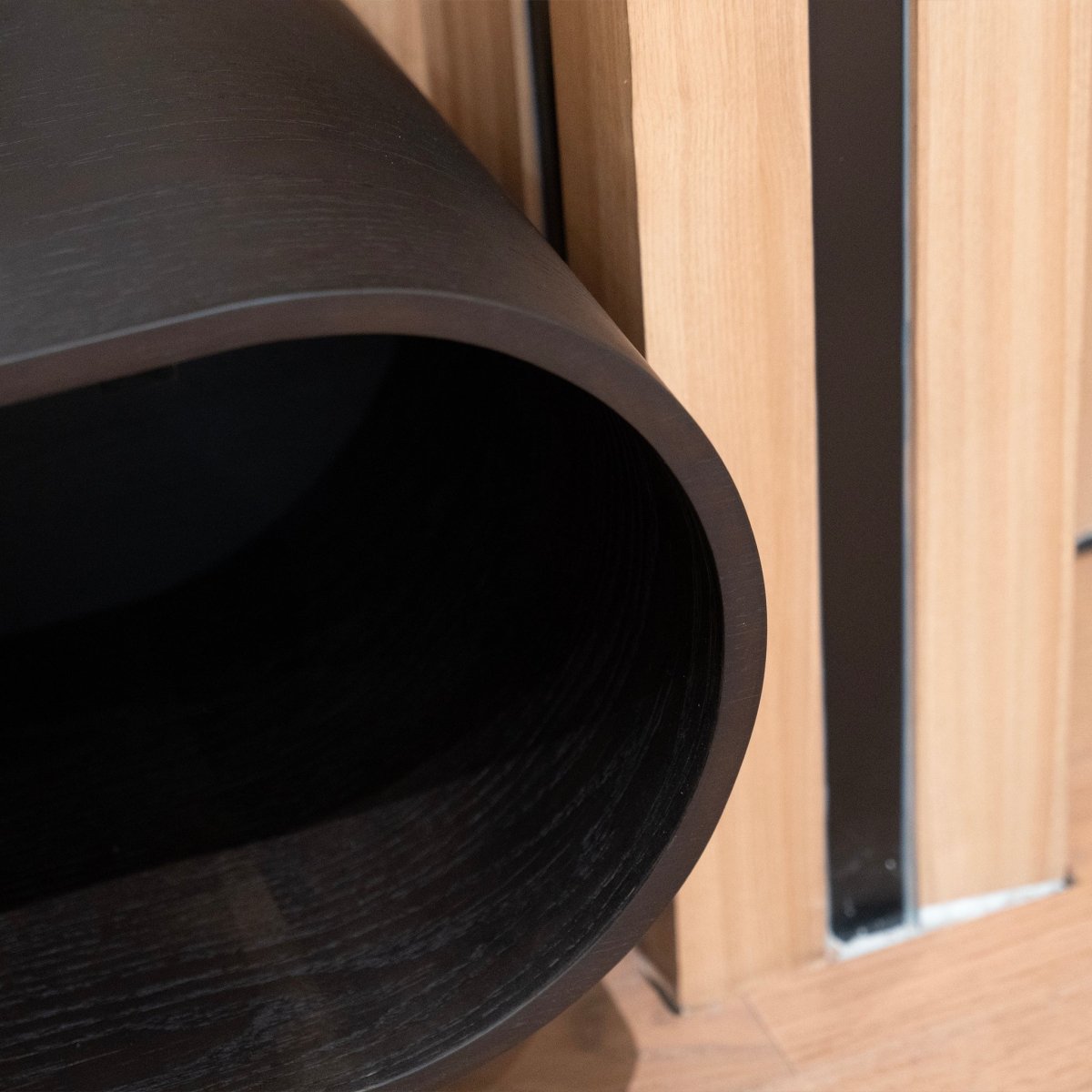 Luna Curva Console - FURNIBLE.